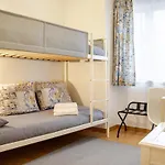 Balcony With View Graca Free Parking شقة *