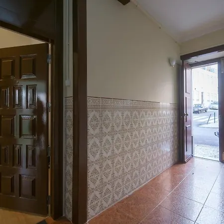 Balcony With View Graca Free Parking Appartement Lissabon