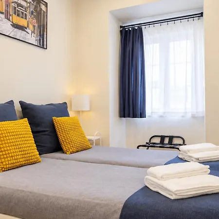 27 A Graca, Free Private Parking And Balcony Daire