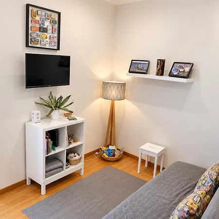 27 A Graca, Free Private Parking And Balcony Daire Lisboa