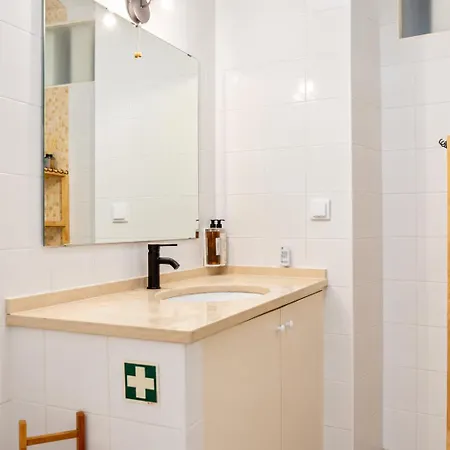 27 A Graca, Free Private Parking And Balcony Lisboa