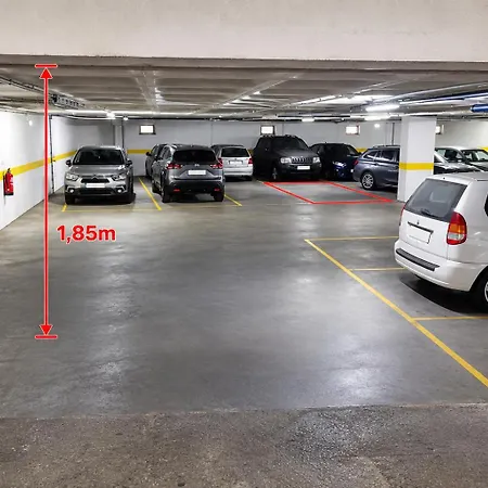 27 A Graca, Free Private Parking And Balcony Διαμέρισμα *