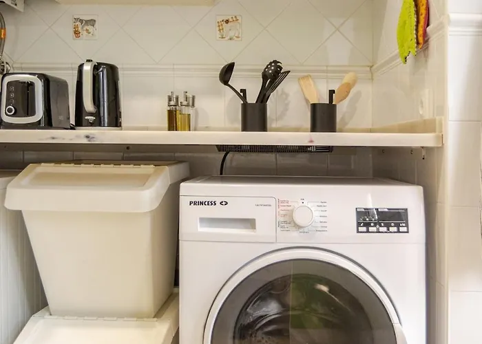 Balcony With View Graca Free Parking Lejlighed *