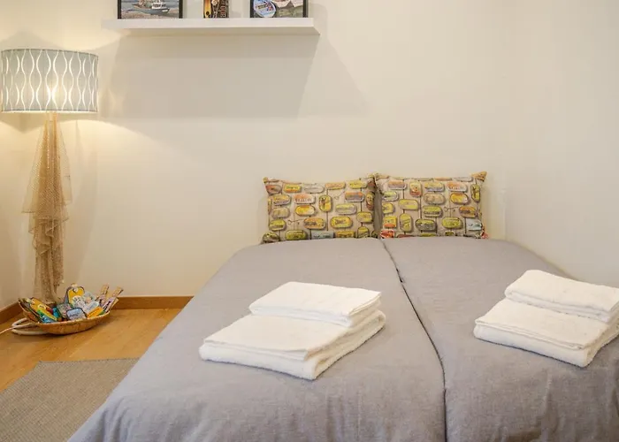 Balcony With View Graca Free Parking ליסבון
