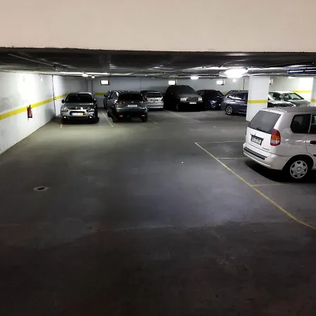 Апартаменты Balcony With View Graca Free Parking Лиссабон